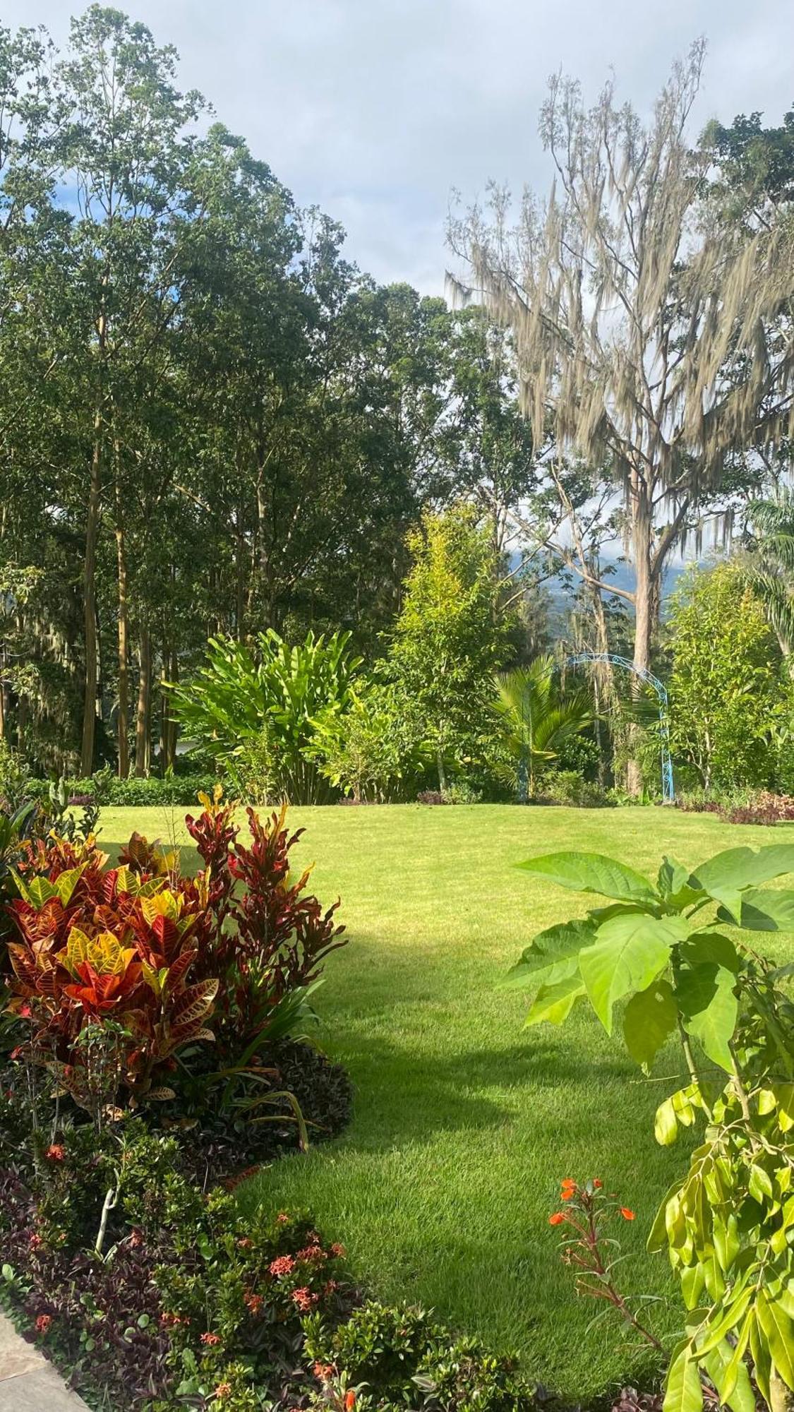 Casa Del Lago Cachí Exterior photo